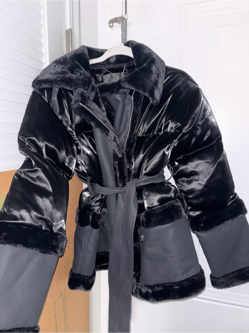 Manière De Voir Black Faux-Fur Trim Belted Women's Jacket - Picture 9 of 11